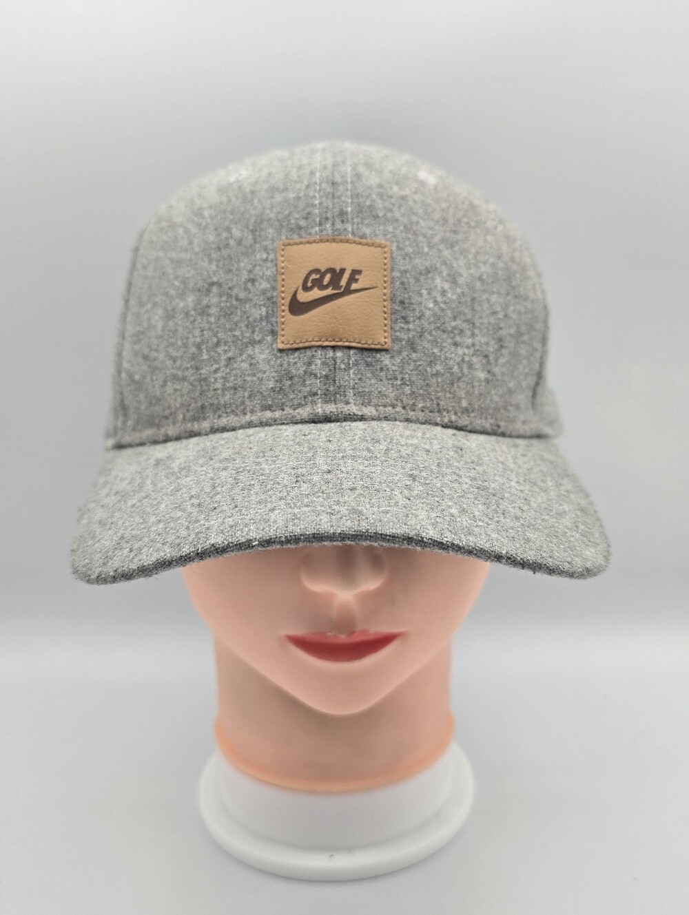 Nike Golf Wool Blend Gray Adjustable Leather Strapback Hat OSFM